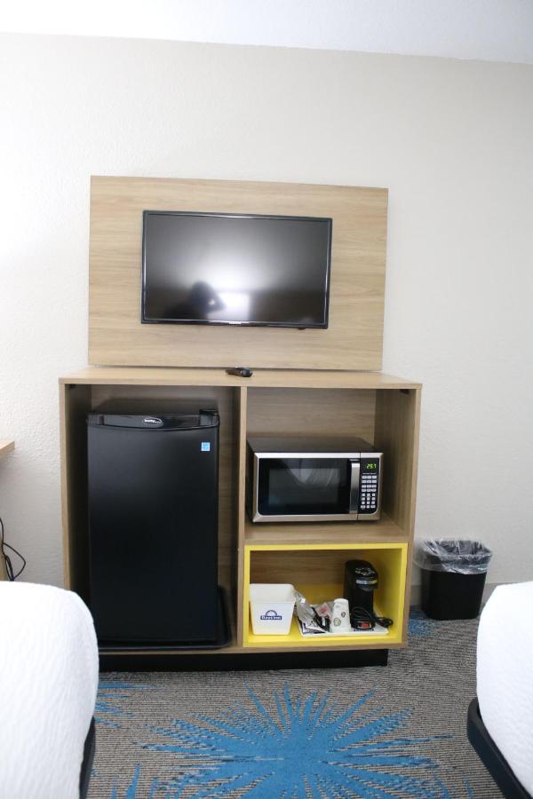 Days Inn By Wyndham Waco University Area Luaran gambar