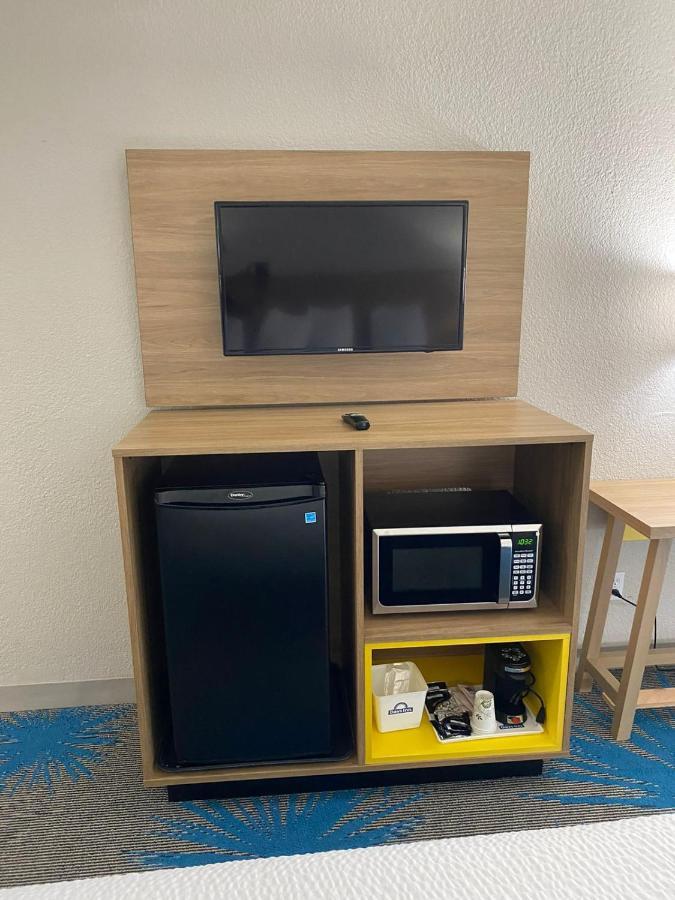 Days Inn By Wyndham Waco University Area Luaran gambar