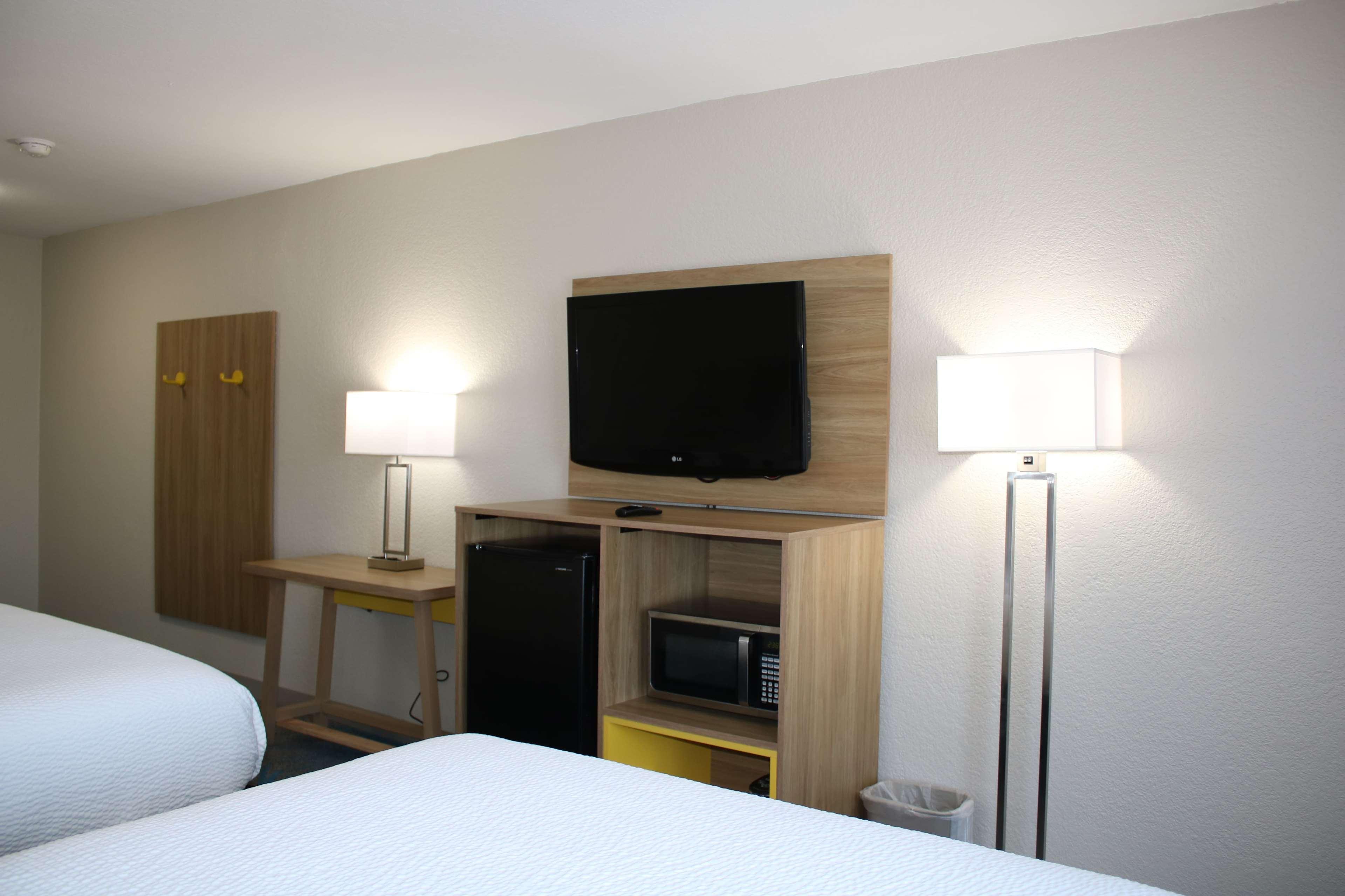 Days Inn By Wyndham Waco University Area Luaran gambar
