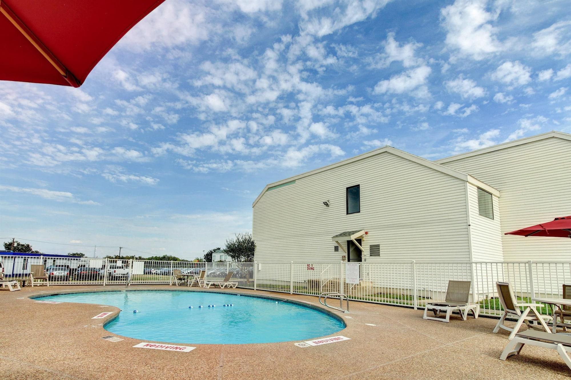 Days Inn By Wyndham Waco University Area Luaran gambar
