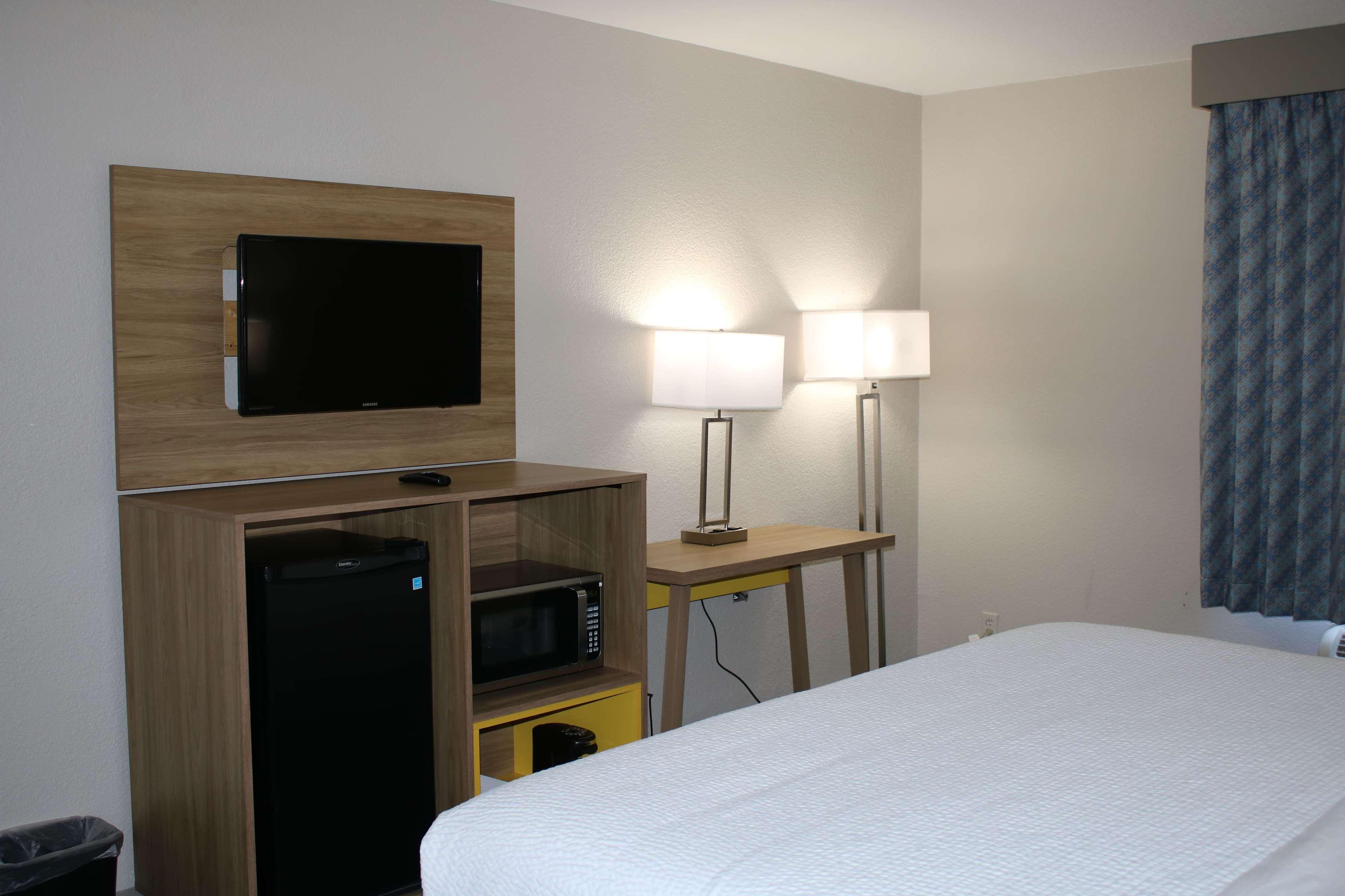 Days Inn By Wyndham Waco University Area Luaran gambar