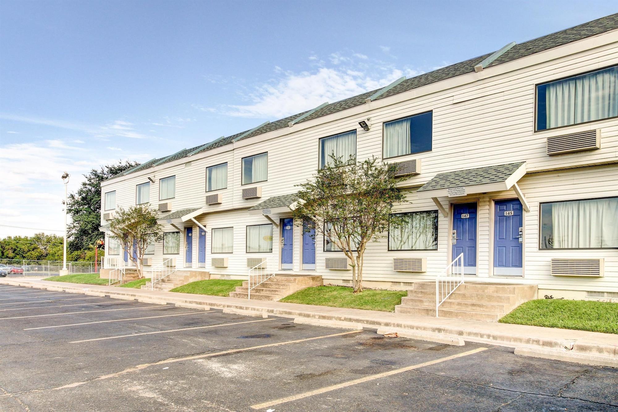 Days Inn By Wyndham Waco University Area Luaran gambar