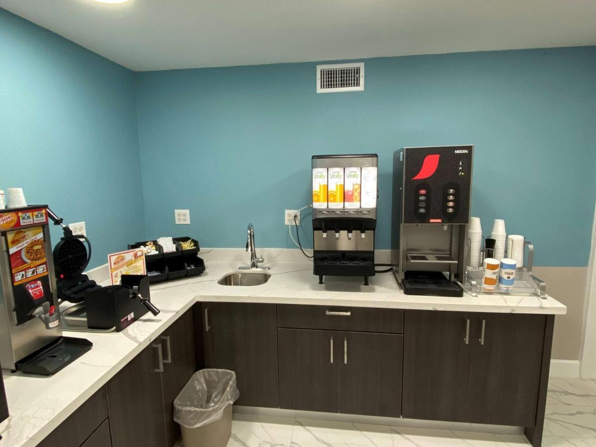 Days Inn By Wyndham Waco University Area Luaran gambar