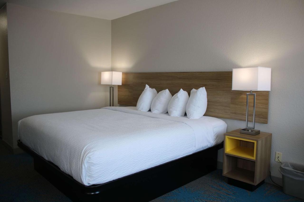 Days Inn By Wyndham Waco University Area Luaran gambar