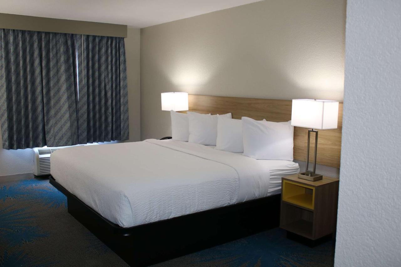 Days Inn By Wyndham Waco University Area Luaran gambar